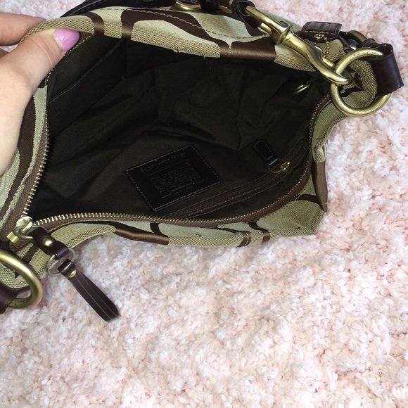 Authentic Coach Carly Bag - Picture 4 of 6